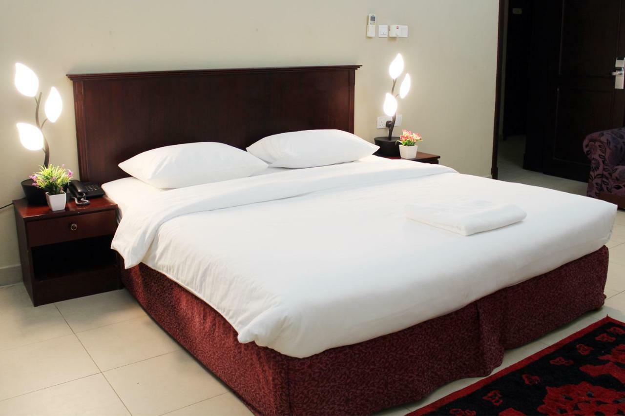Sahara Hotel Apartments Maskat Zewnętrze zdjęcie